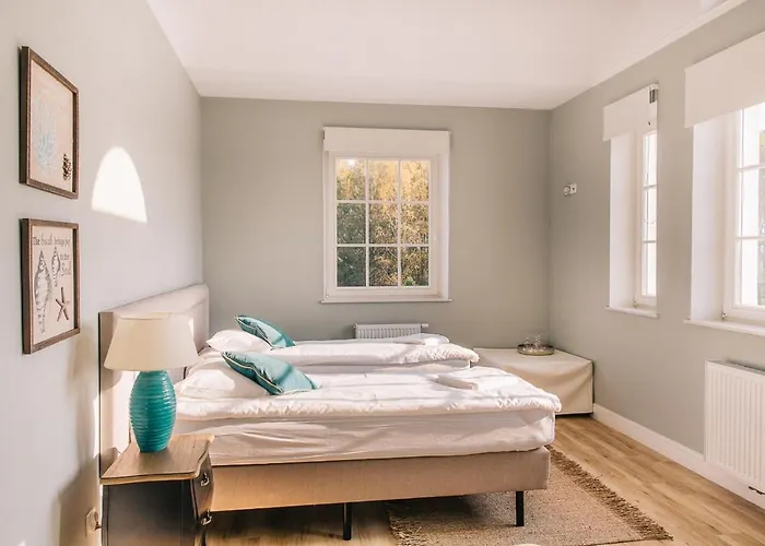 Miętowe Wzgórza Mansion House * Zakroczym