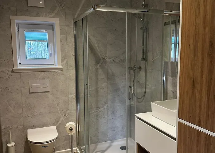 Hotel Miętowe Wzgórza Mansion House Zakroczym